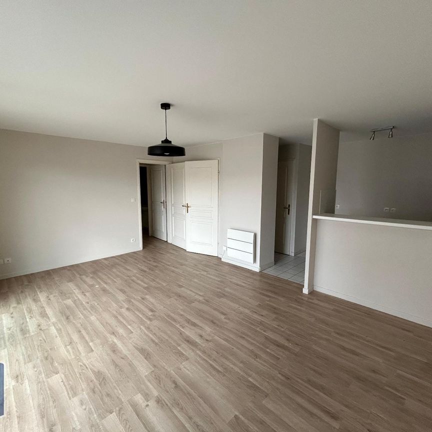 Location Appartement 2 pièces 47m² LILLE 59000 - Photo 1