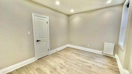 For Lease - 617 College Street Unit# 2, Toronto, Ontario - Photo 3