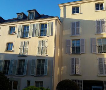 location Appartement T1 DE 30.2m² À VERSAILLES - Photo 2