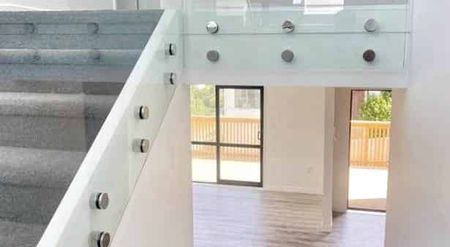 Nearly new house - Big, Modern and Stylish ! - Photo 5