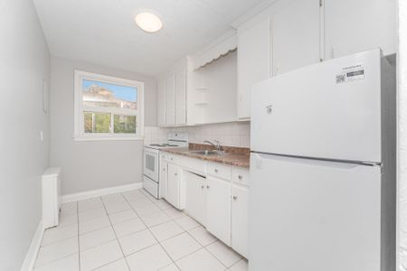 For Lease - 1031 Churchill Avenue Unit# 3, Oakville, Ontario - Photo 4