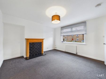 2 bedroom terraced house to rent - Photo 2