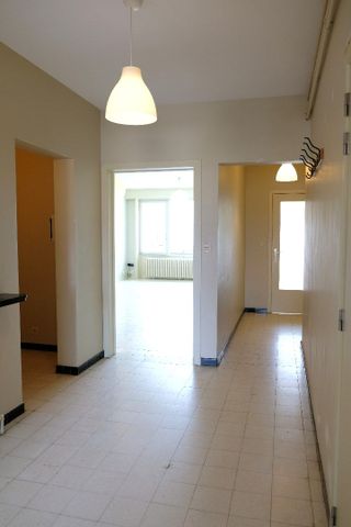 Centraal gelegen appartement met 2 slaapkamers - Foto 3