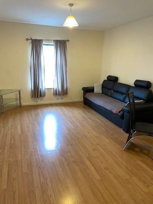2 Bed Flat, Peel Mills, LS27 - Photo 1