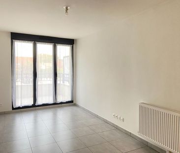 Location Appartement 2 pièces 39m² STE GENEVIEVE DES BOIS 91700 - Photo 2