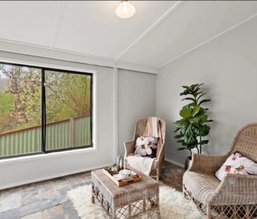 28 Freelander Avenue, Katoomba. - Photo 5