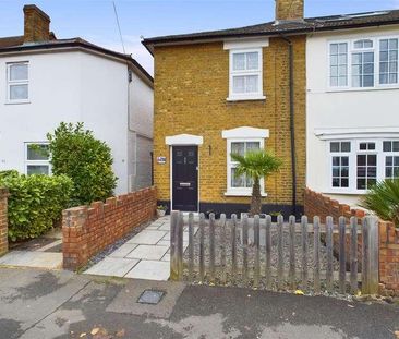 Cambridge Road, Walton-on-thames, KT12 - Photo 2