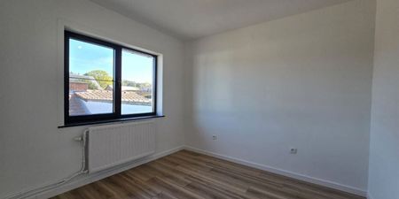 Woning te huur in Houthalen voor € 1.050 met 2 slaapkamers - Foto 3