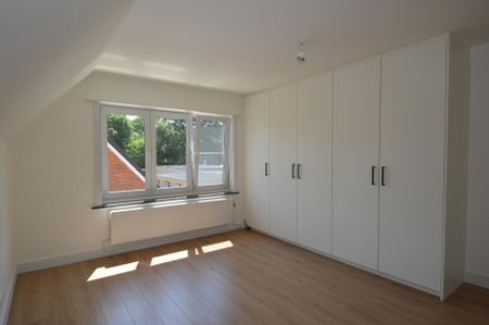 Modern gerenoveerd huis met 3 slpk., op perceel van 1490m² - Photo 5