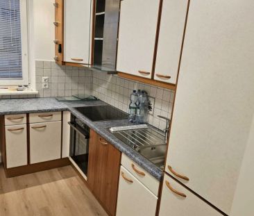 Traumhaft wohnen im Grünen - Moderne 3 1/2 Zimmer Wohnung mit Loggi... - Foto 3