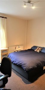 5 bedroom terraced house to rent - Photo 3