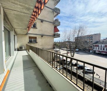 Location Appartement 4 pièces 80m² - Photo 2