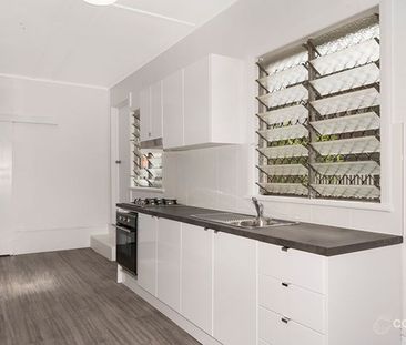 2/36 Armstrong Street, 4812, Hermit Park Qld - Photo 1