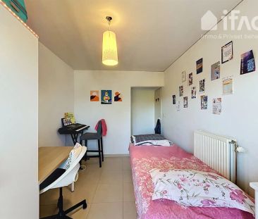 Appartement met 3 slaapkamers en parkeerplaats - foto 5