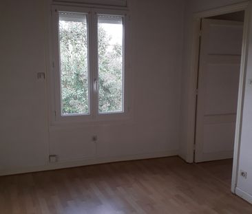 Location Appartement 2 pièces 44m² MOISSAC 82200 - Photo 3
