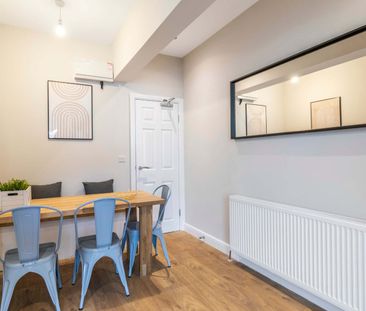 Room in a Shared House, Cardigan Road, LS6 - Photo 2