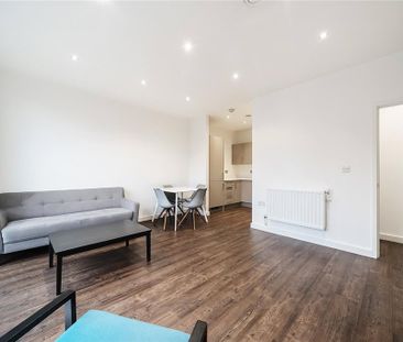 1 bedroom apartment to rent - Photo 2