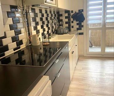 1 pièce - Meublé - 13 m² - 4ème étage - Colocation non autorisée - Photo 3