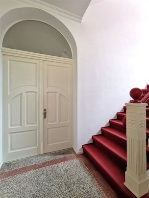 Villa im Südviertel * 4-Raumwohnung mit Balkon & Einbauküche * Erstbezug nach Sanierung - Photo 1