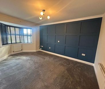 4 bedroom detached house to rent - Photo 5