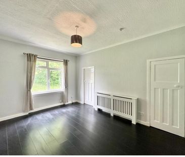 3 Bed Flat, Gladsmuir Road, G52 - Photo 2