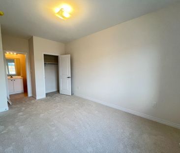 For Lease - 740 Apple Terrace, Milton, Ontario - Photo 3