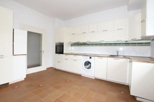 Komfortable Wohnung in Rüttenscheid - Photo 1