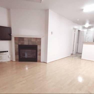 Great value condo for rent - Photo 3