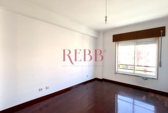 Apartamento T2 em Setúbal