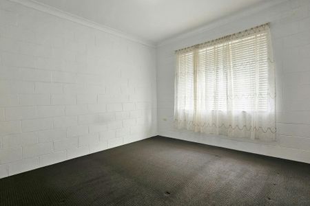TWO BEDROOM UNIT IN SOUTH DUBBO - Photo 5