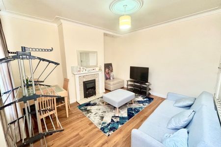 Walford Mount - Photo 3