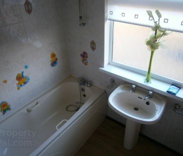 56 Silverbirch Court, BT132JJ, Belfast - Photo 3