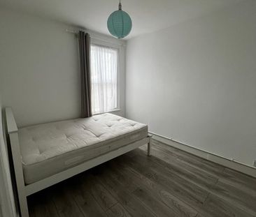 2 Bed Flat, Asplins Road, N17 - Photo 3