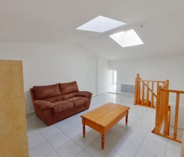 Location Appartement 3 pièces Meublé 86m² MIGNE AUXANCES 86440 - Photo 2