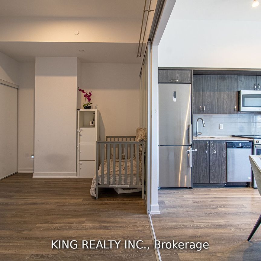 For Lease - 1 Cardiff Road Unit# 402, Toronto, Ontario - Photo 1