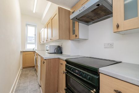 1 bedroom flat to rent - Photo 4