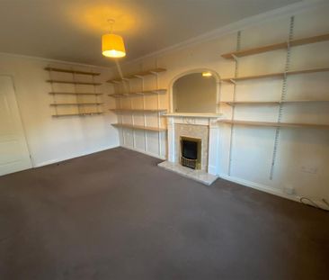 4 bedroom detached house to rent - Photo 2