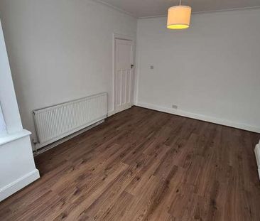 Watford Way, London, NW4 - Photo 2