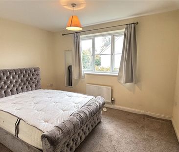 Union Street, Farnborough, Hampshire, GU14 - Photo 2