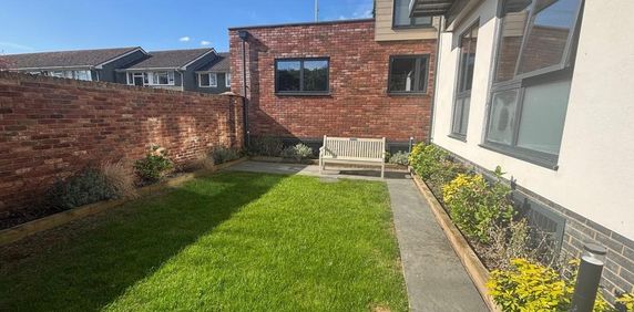 1 bedroom apartment to rent - Photo 2