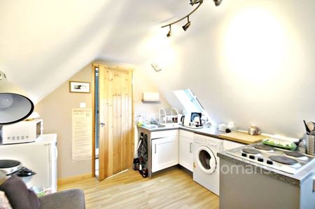 studio to rent - Photo 4