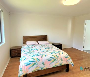 5 Bedrooms House in Heart of West Ryde - Photo 5