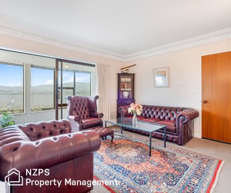 225 Larnach Road, Waverley - Photo 2