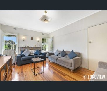 7 Manatunga Street, Clayton, Vic 3168 - Photo 3