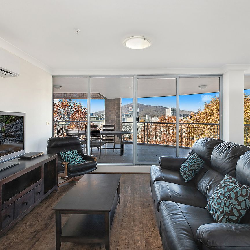 Close to EVERYTHING - Photo 1