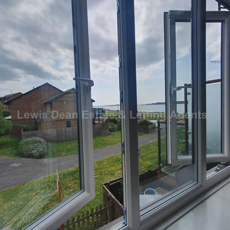 2 bedroom maisonette to rent - Photo 1