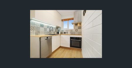 Immaculately Presented, Modern, Light and Bright 2Bdr Apartment! - Photo 5