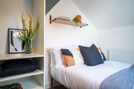 1 bedroom in a house share to rent - Photo 5