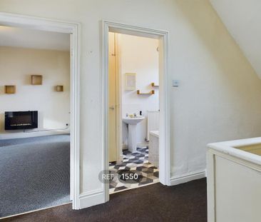 1 bedroom flat to rent - Photo 6