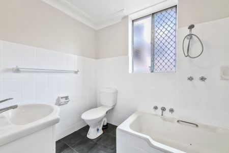 3/118 O'Connell Street, - Photo 3